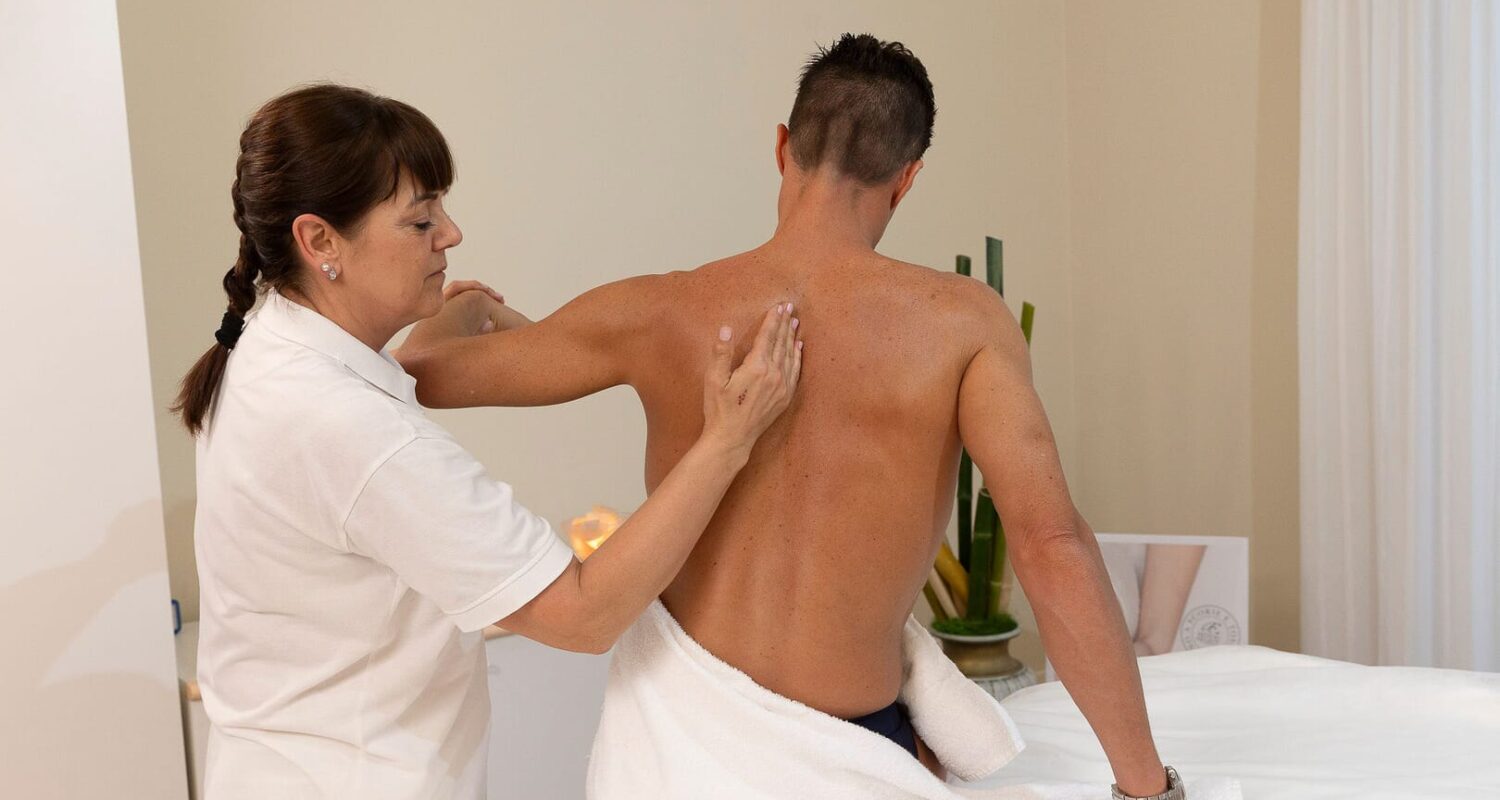 Massaggio rilassante all'Hotel Savoia Therme